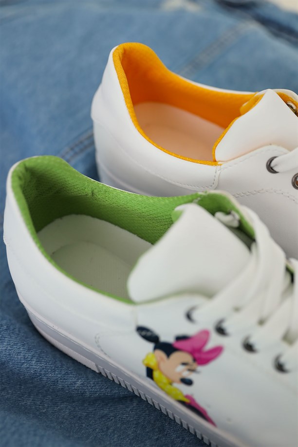 Doyip İçi Renkli Beyaz Spor Ayakkabı